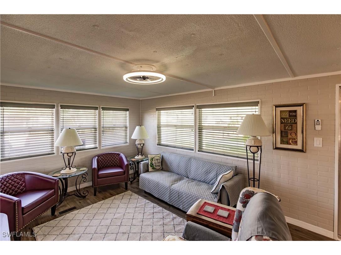 9806 Sugarberry Way Fort Myers FL 33905 224104426 image2