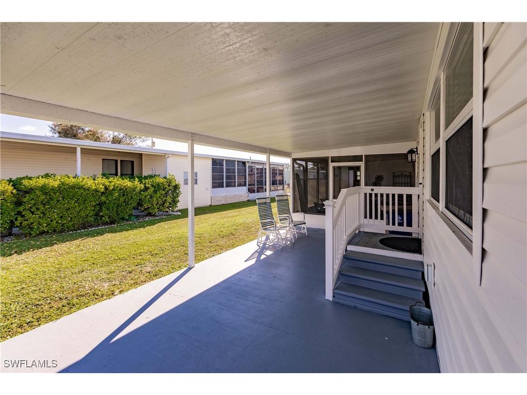 9806 Sugarberry Way Fort Myers FL 33905 224104426 image20