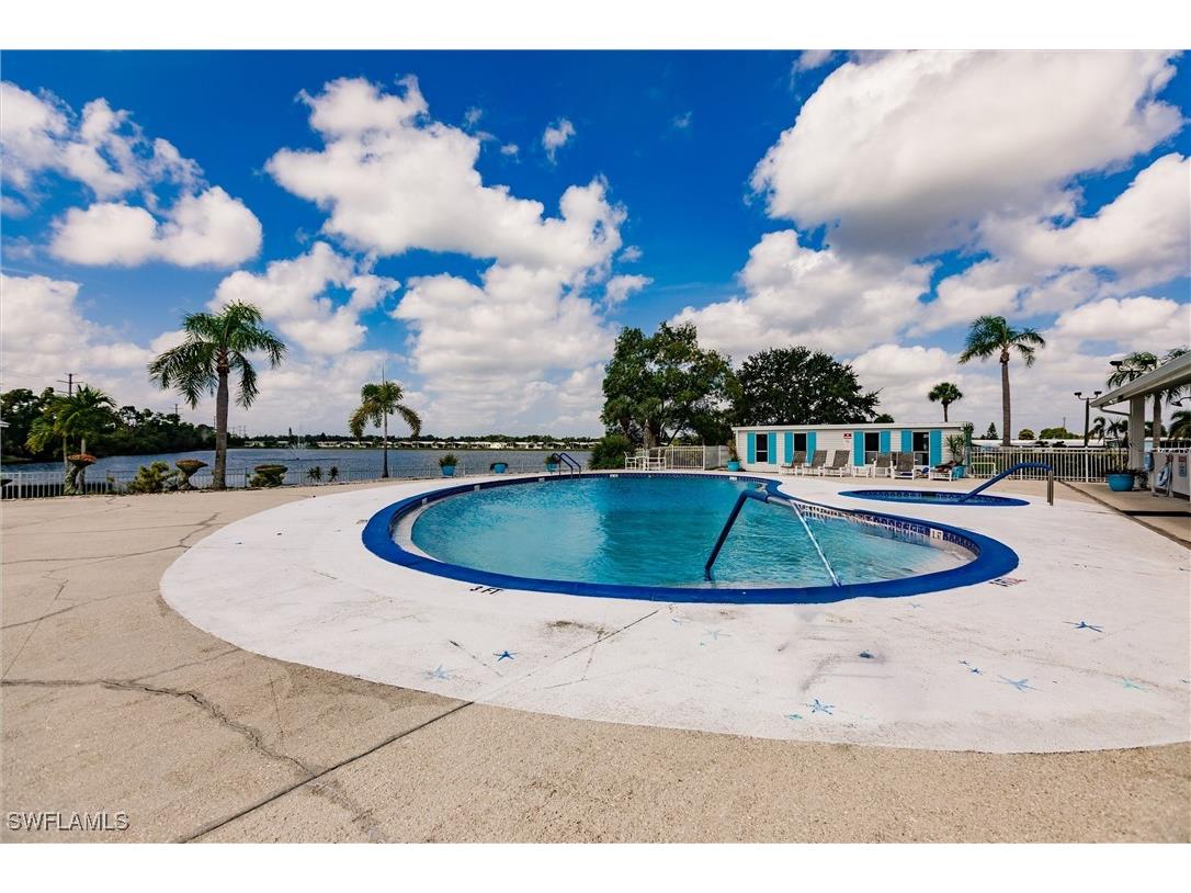 9806 Sugarberry Way Fort Myers FL 33905 224104426 image29