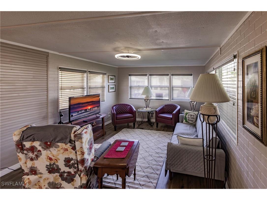 9806 Sugarberry Way Fort Myers FL 33905 224104426 image3