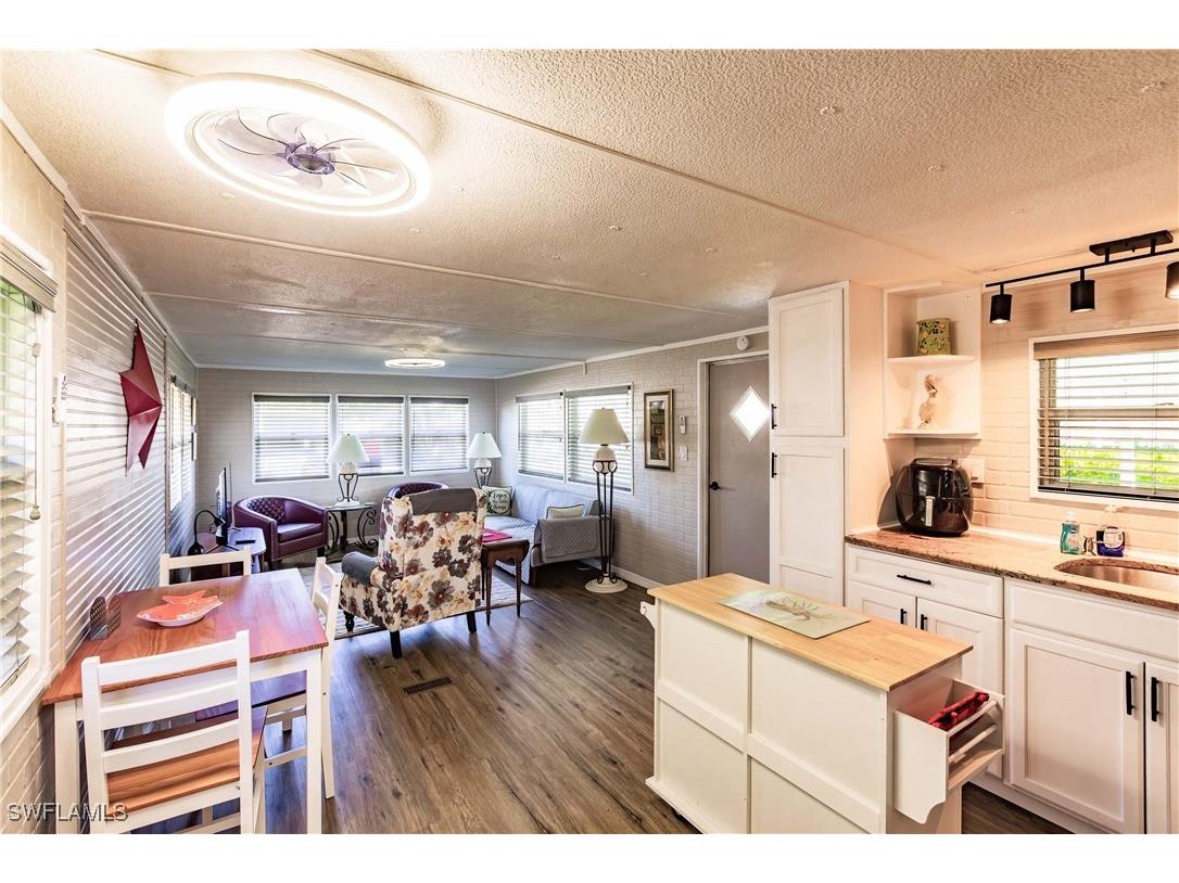 9806 Sugarberry Way Fort Myers FL 33905 224104426 image7