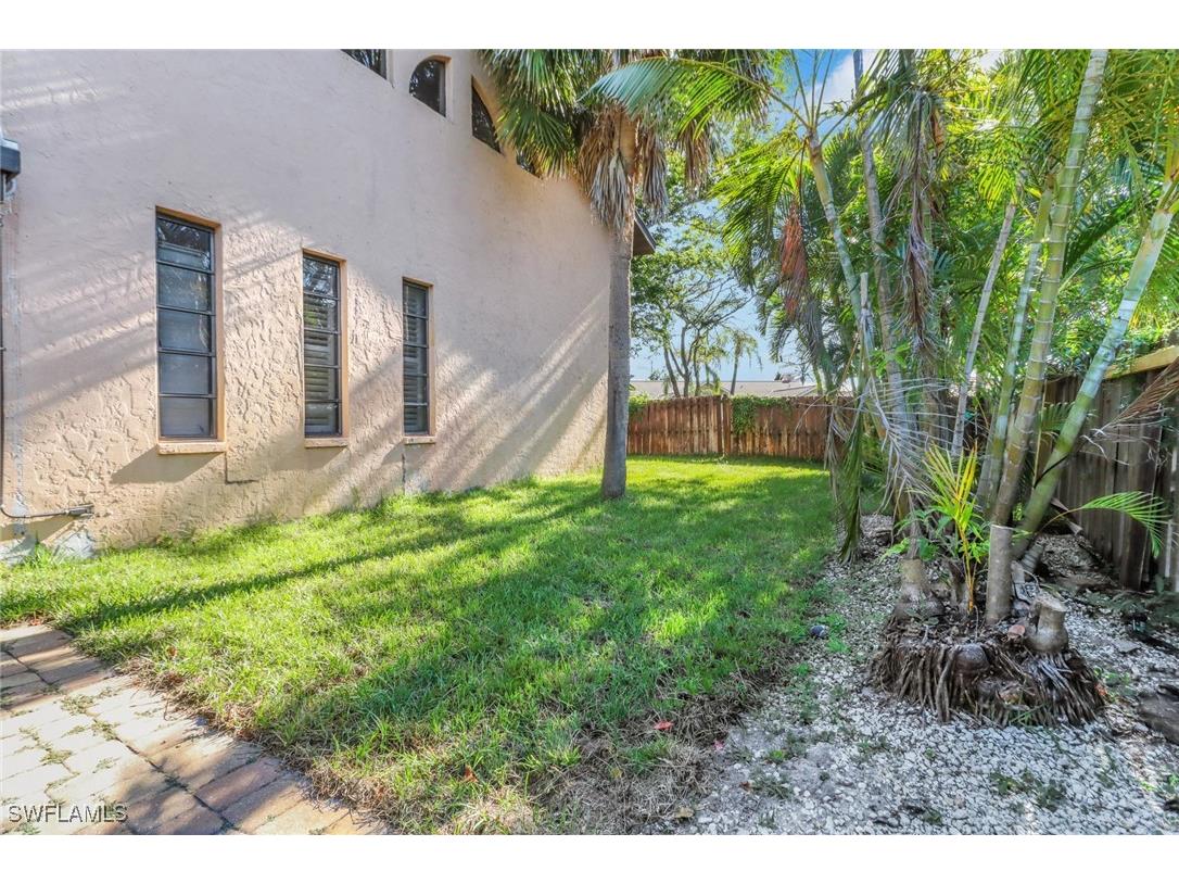 9807 Fathom Court Fort Myers FL 33919 225037526 image32