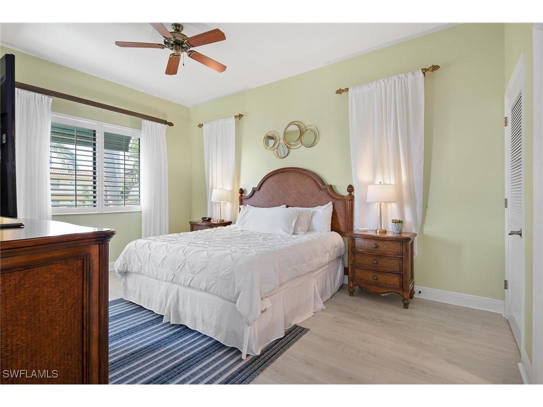 985 Sandpiper Street #I201 Naples FL 34102 224098296 image20