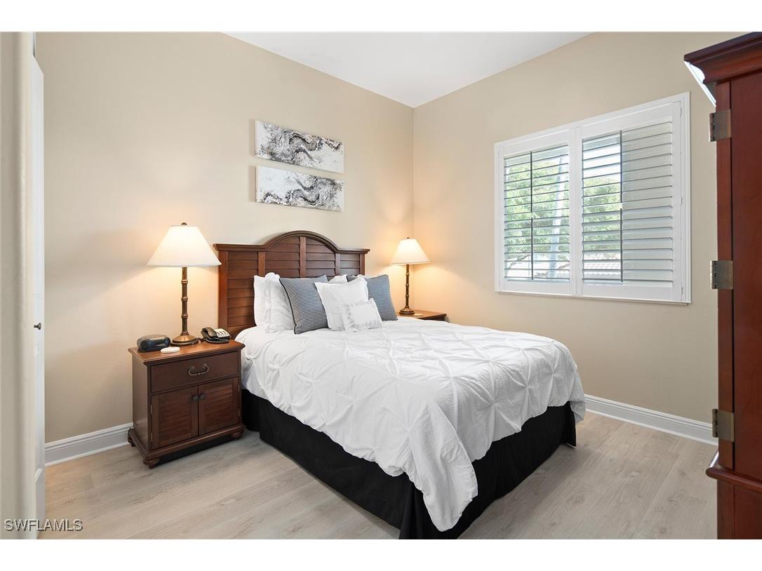 985 Sandpiper Street #I201 Naples FL 34102 224098296 image25