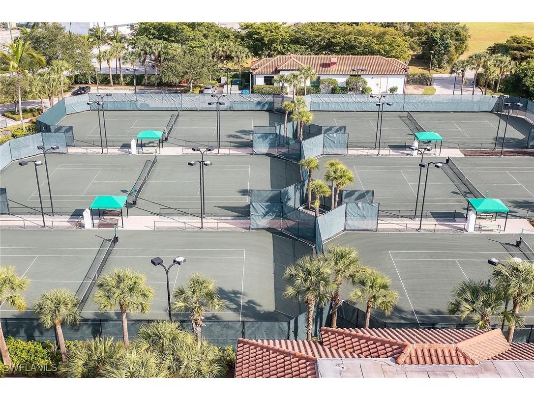 985 Sandpiper Street #I201 Naples FL 34102 224098296 image37