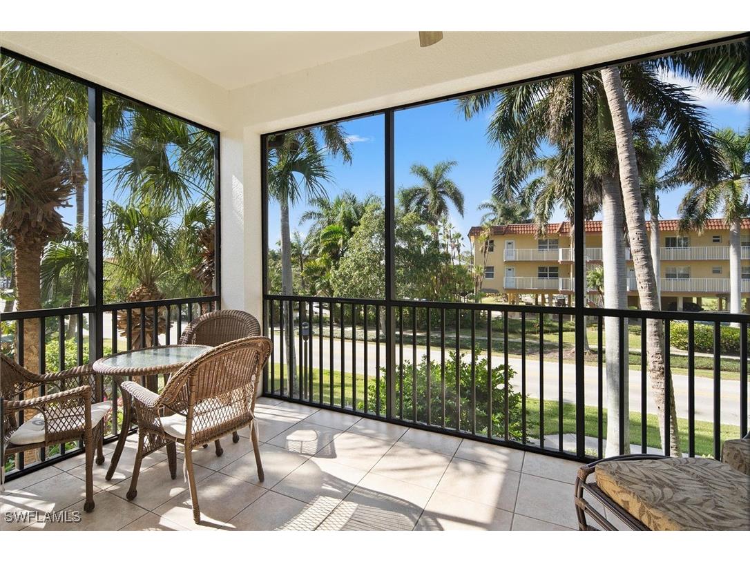 985 Sandpiper Street #I201 Naples FL 34102 224098296 image7