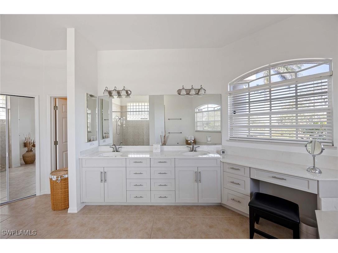 9851 El Greco Circle Bonita Springs FL 34135 225028357 image19