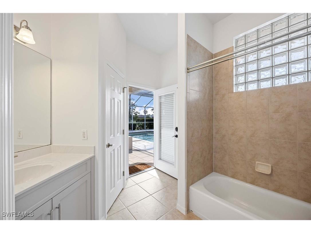 9851 El Greco Circle Bonita Springs FL 34135 225028357 image22