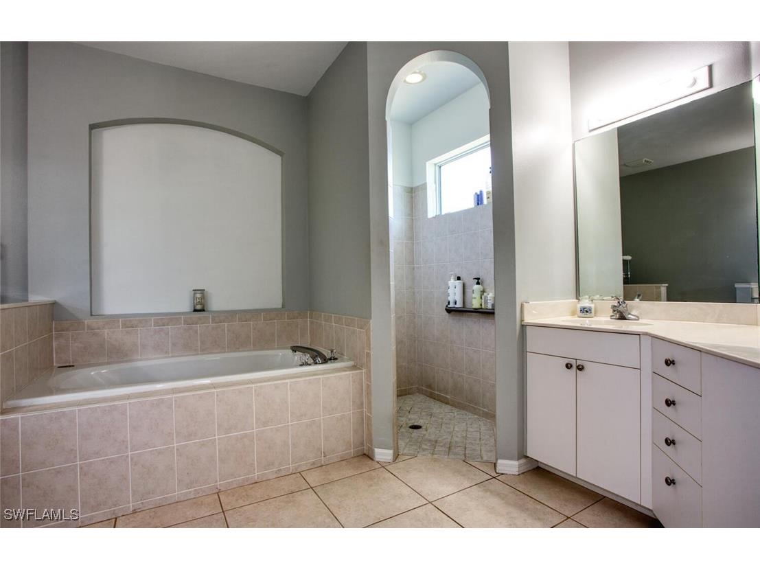 9882 El Greco Circle Bonita Springs FL 34135 225046362 image20