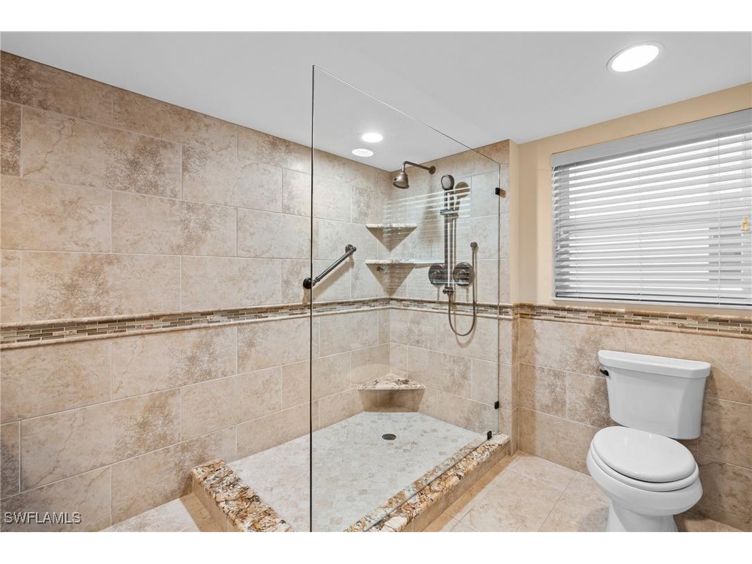 990 Cape Marco Drive #208 Marco Island FL 34145 225040773 image17