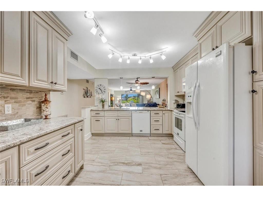 9901 Sunset Cove Lane #217 Fort Myers FL 33919 225038859 image11