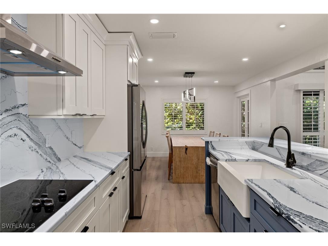 996 Greenwood Court N Sanibel FL 33957 225009405 image12