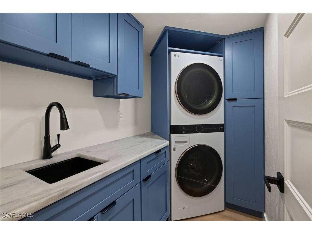 996 Greenwood Court N Sanibel FL 33957 225009405 image20