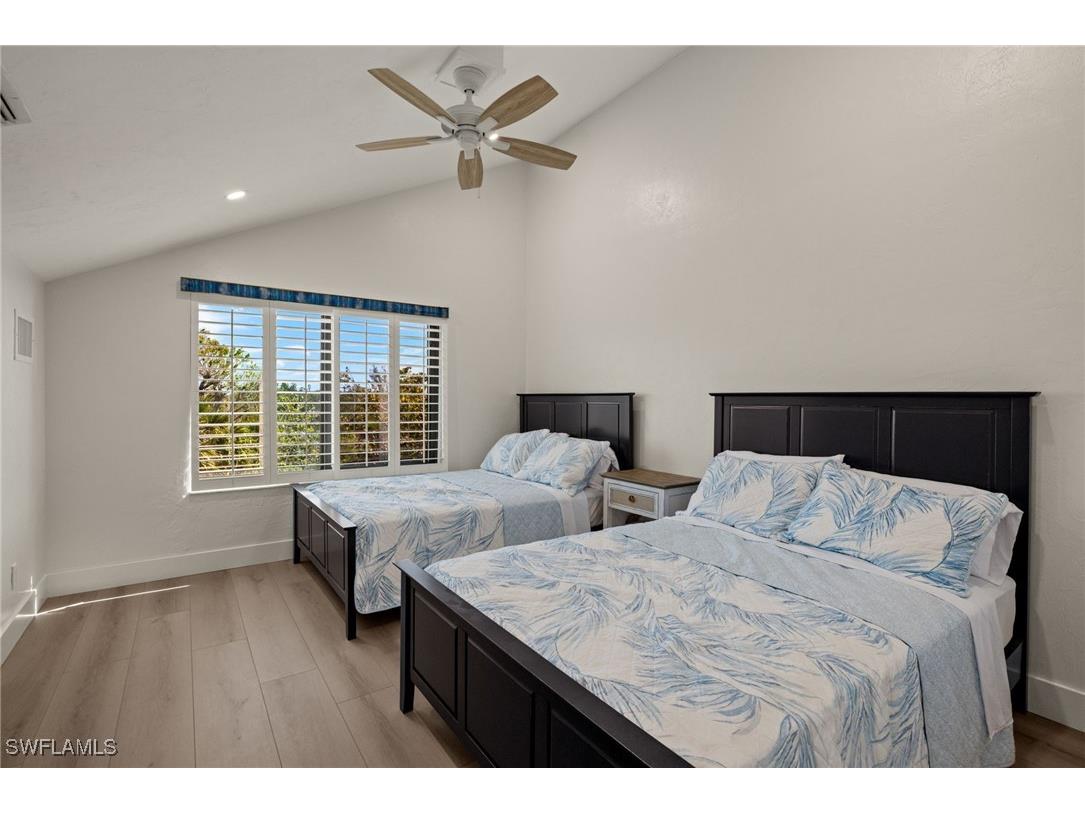 996 Greenwood Court N Sanibel FL 33957 225009405 image24