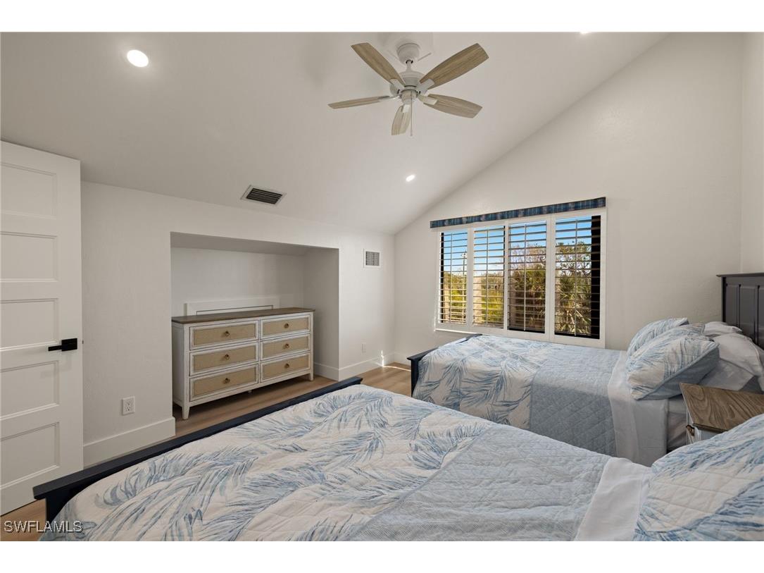 996 Greenwood Court N Sanibel FL 33957 225009405 image25