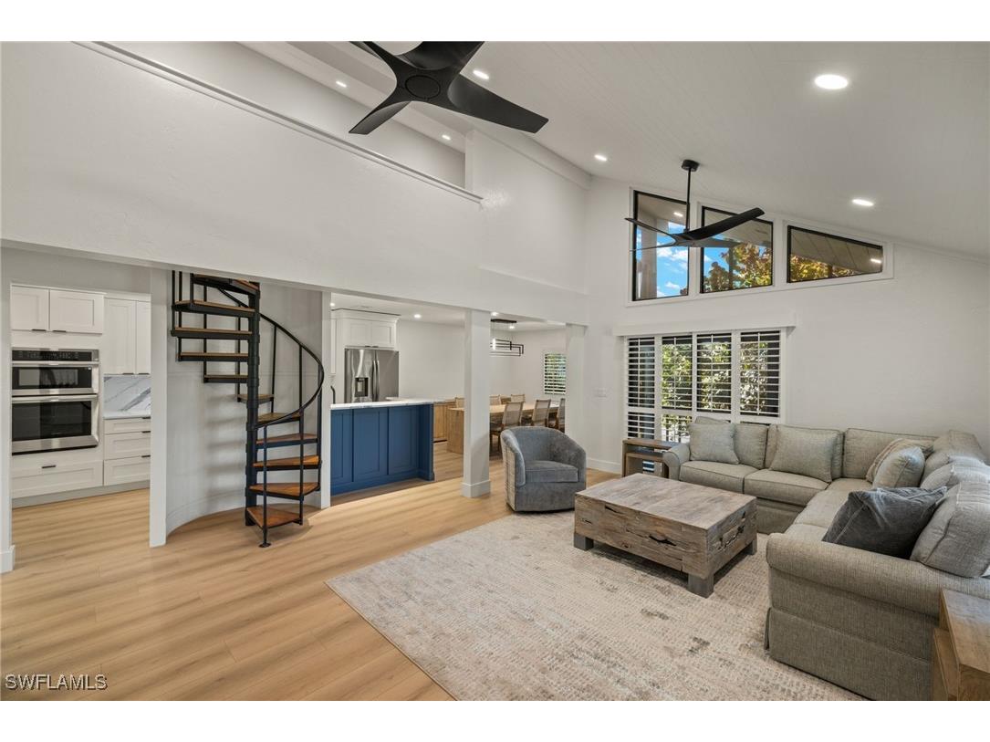 996 Greenwood Court N Sanibel FL 33957 225009405 image4