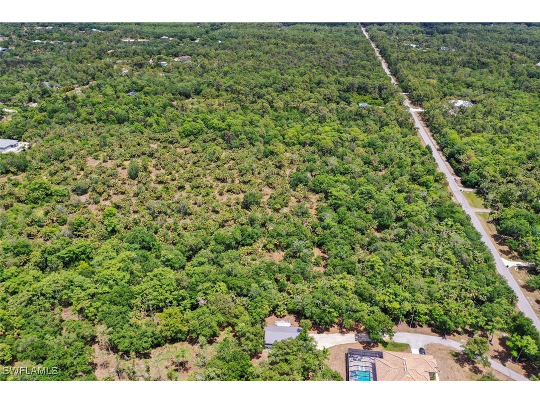 000 33rd Avenue NW Naples FL 34120 225041330 image32