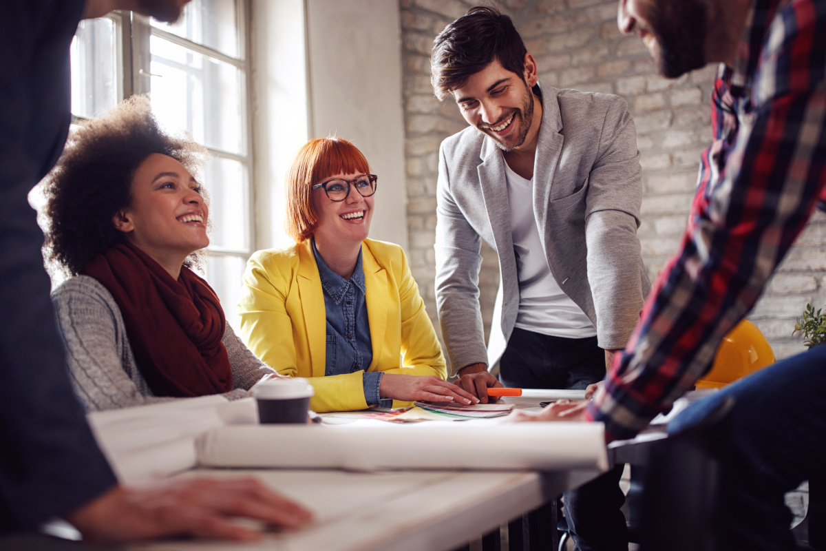 a real estate agent in MN or WI Edina Realty careers